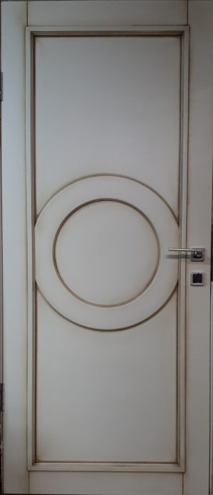 Межкомнатная дверь в профиле массив (эмаль с патиной) Севастополь